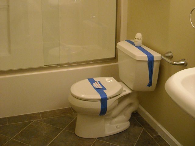 トイレの水まわりトラブル解決法と予防措置
